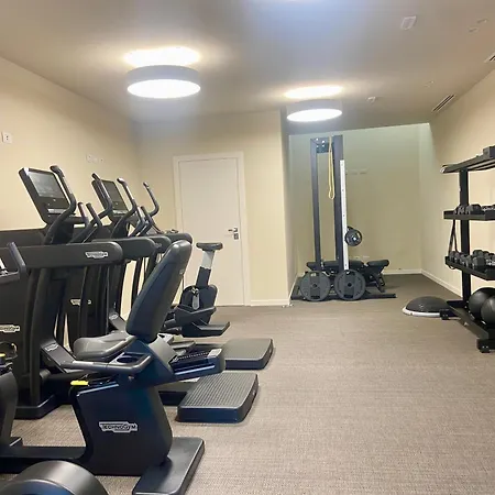 Modern With - Gym And Pool דירה מילאנו