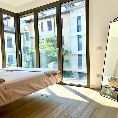 דירה Modern With - Gym And Pool מילאנו