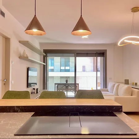 Modern With - Gym And Pool דירה מילאנו